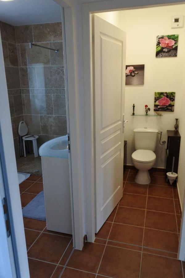 Patrimonio Chambre Avec Commodites Chez L'Habitant Bagian luar foto